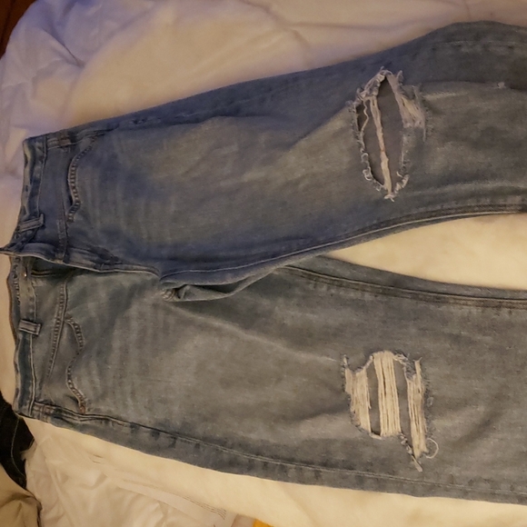 AMERICAN EAGLE SIZE 4 - Picture 1 of 10